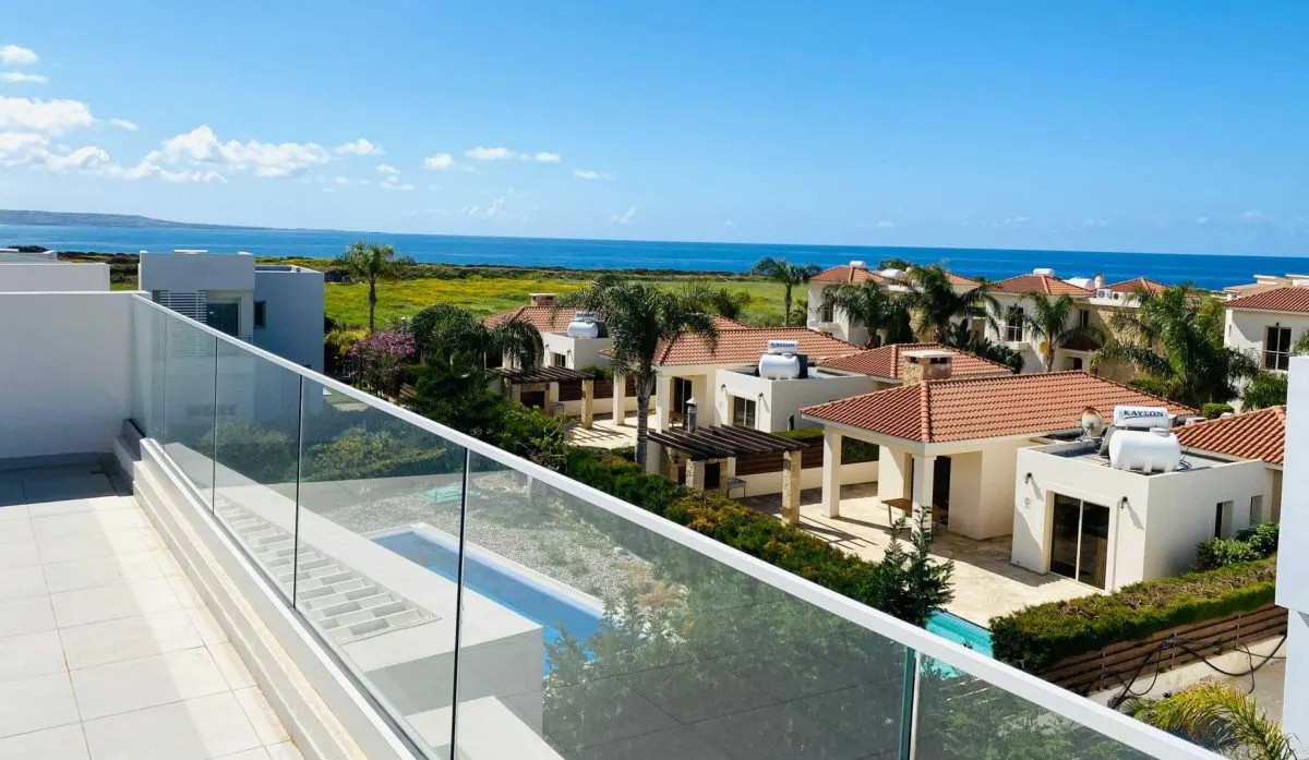 Villa for Sale in Paphos, Cyprus - foto 1
