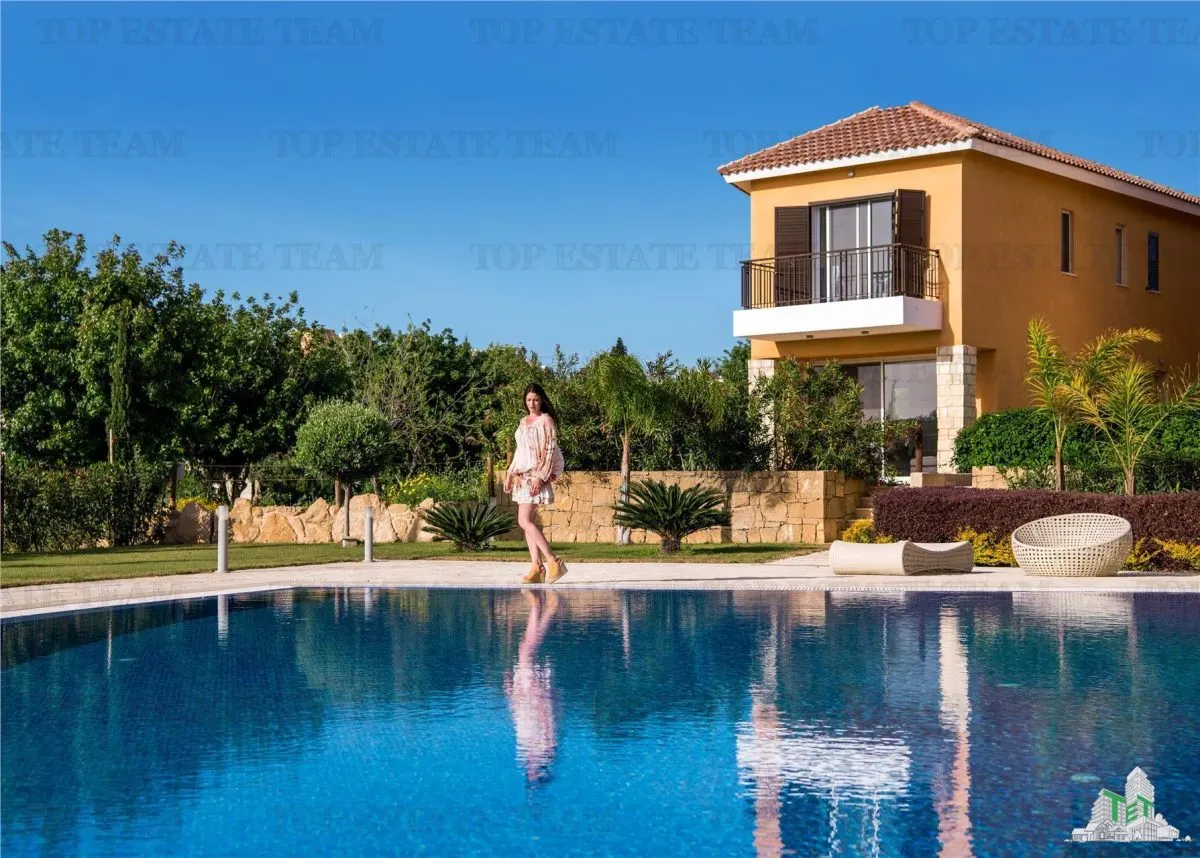 Apartment for Sale in Paphos, Cyprus - foto 4
