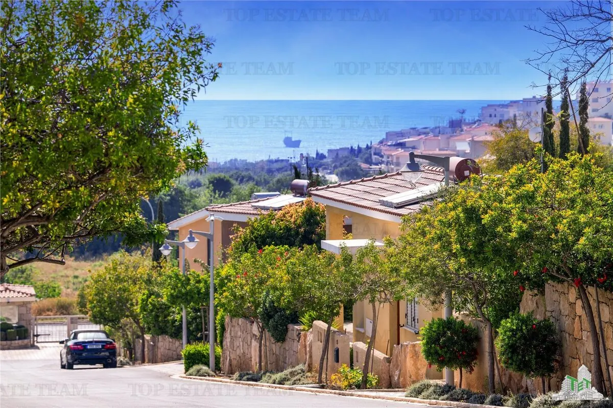 Apartment for Sale in Paphos, Cyprus - foto 7