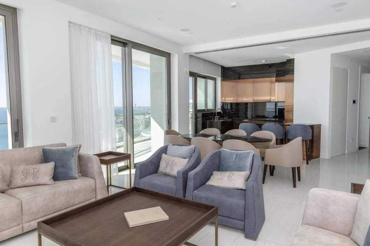 Apartment for Sale in Limassol, Cyprus - foto 2
