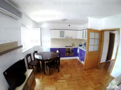 Apartamento en Venta en Herceg-Novi, Montenegro - foto 16