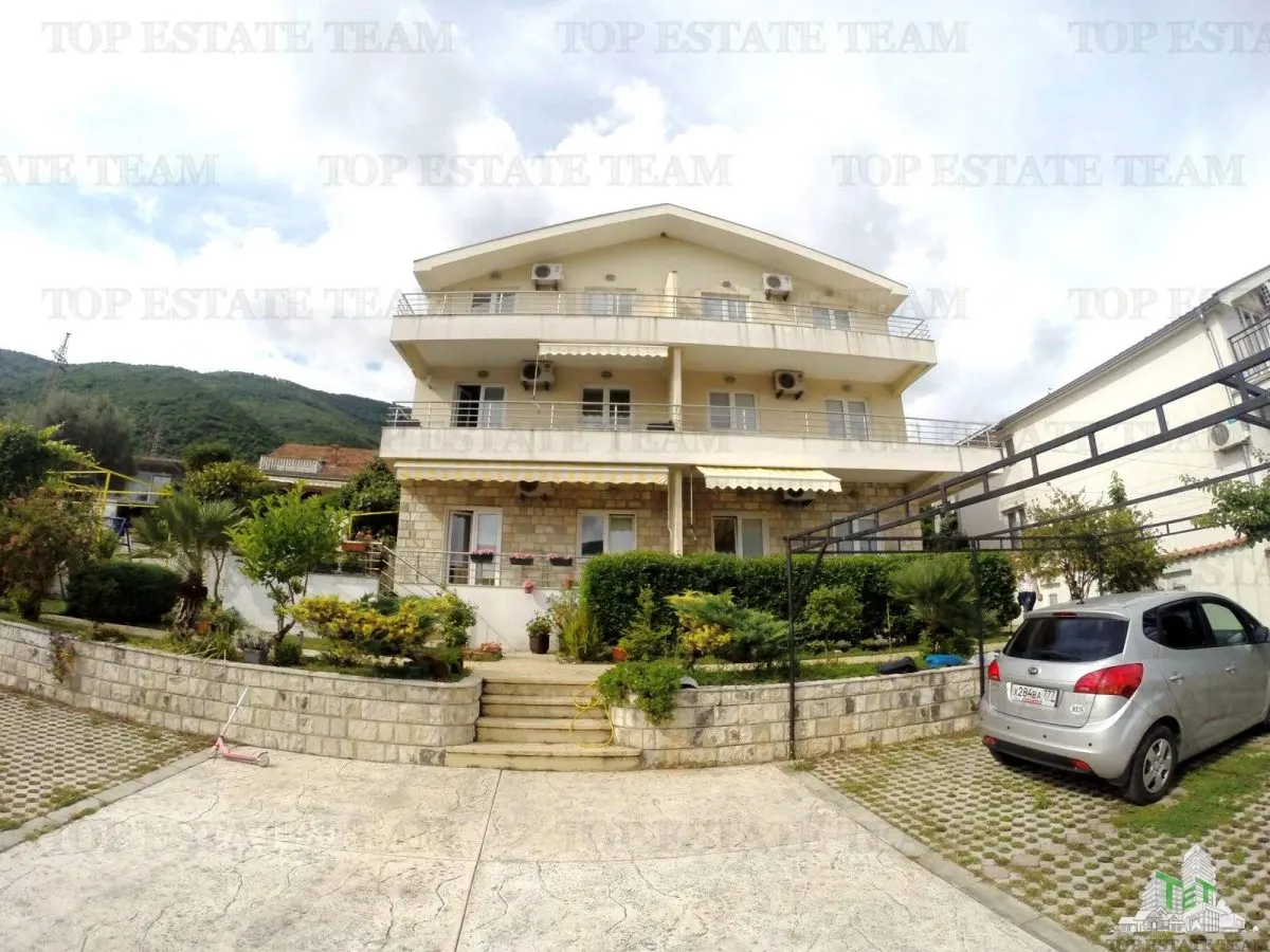 Apartamento en Venta en Herceg-Novi, Montenegro - foto 17
