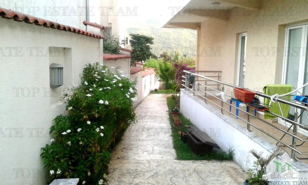 Apartamento en Venta en Herceg-Novi, Montenegro - foto 19