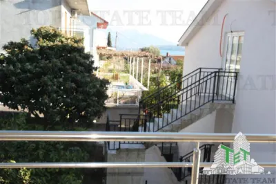 Apartamento en Venta en Herceg-Novi, Montenegro - foto 8