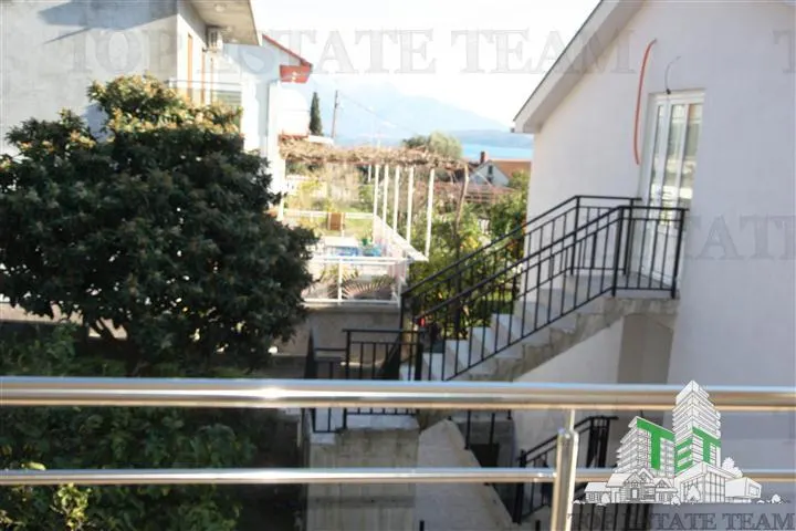 Apartamento en Venta en Herceg-Novi, Montenegro - foto 8
