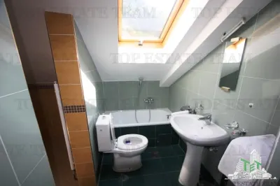 Villa en Venta en Kotor, Montenegro - foto 11