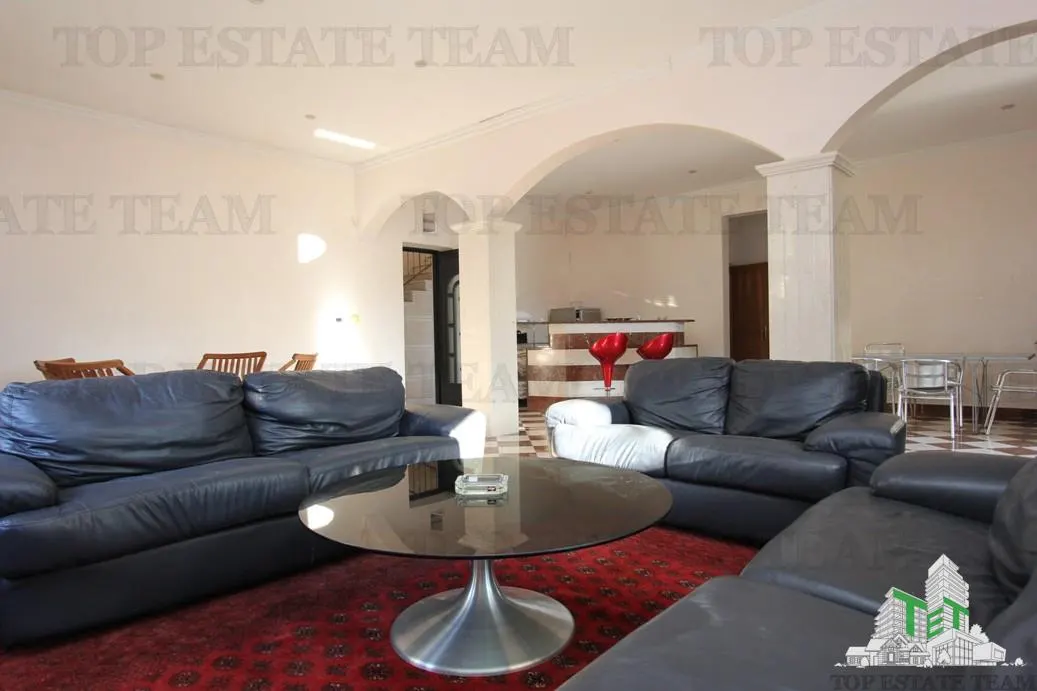 Villa en Venta en Kotor, Montenegro - foto 13