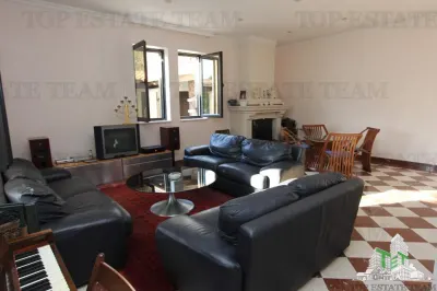 Villa en Venta en Kotor, Montenegro - foto 14