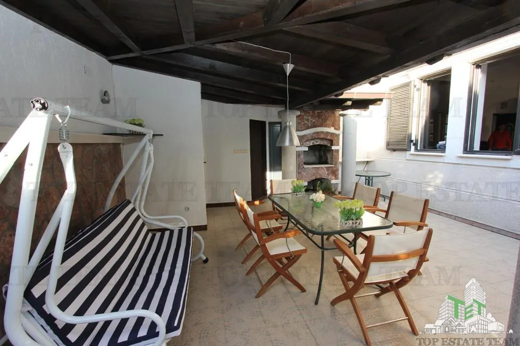 Villa en Venta en Kotor, Montenegro - foto 17