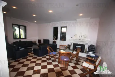 Villa en Venta en Kotor, Montenegro - foto 19