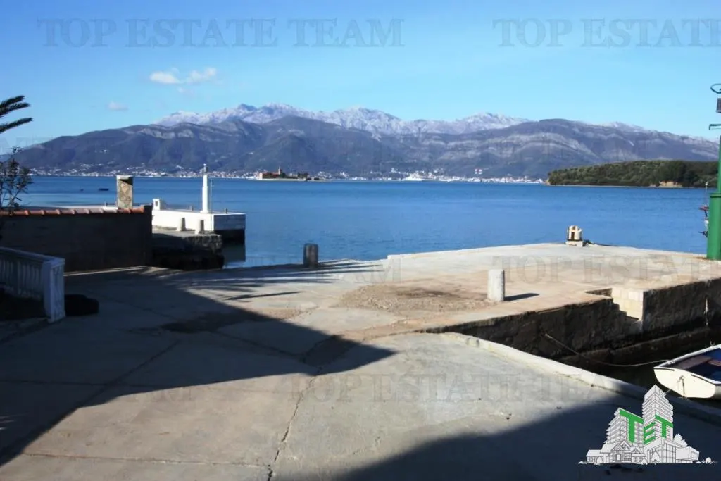 Building Land for Sale in Tivat, Montenegro - foto 4