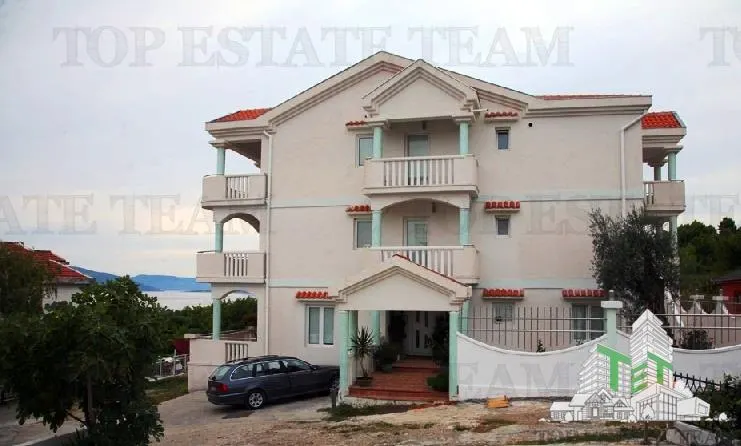Hotel for Sale in Tivat, Montenegro - foto 1