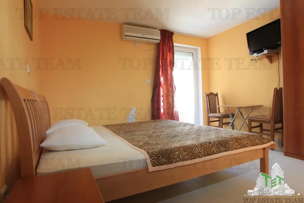 Hôtel à Vendre à Budva, Monténégro - foto 1
