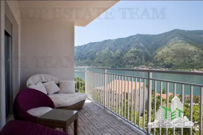 Apartment for Sale in Kotor, Montenegro - foto 12