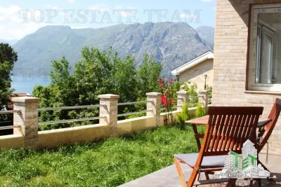 Apartment for Sale in Kotor, Montenegro - foto 15