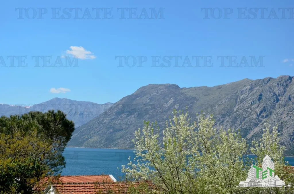 Apartment for Sale in Kotor, Montenegro - foto 3