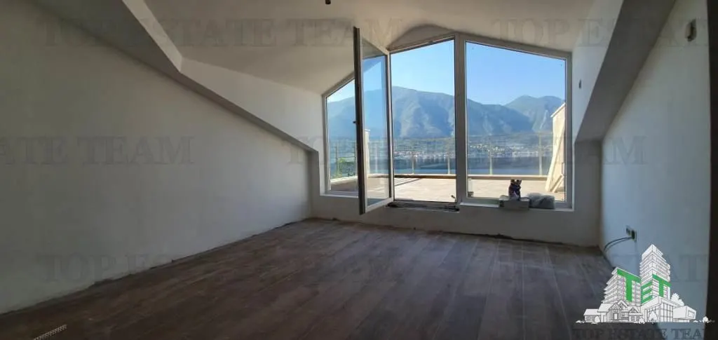 Apartment for Sale in Kotor, Montenegro - foto 22
