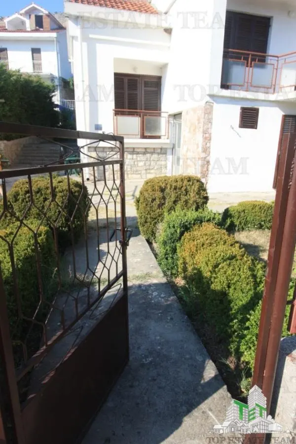 Villa en Venta en Budva, Montenegro - foto 3