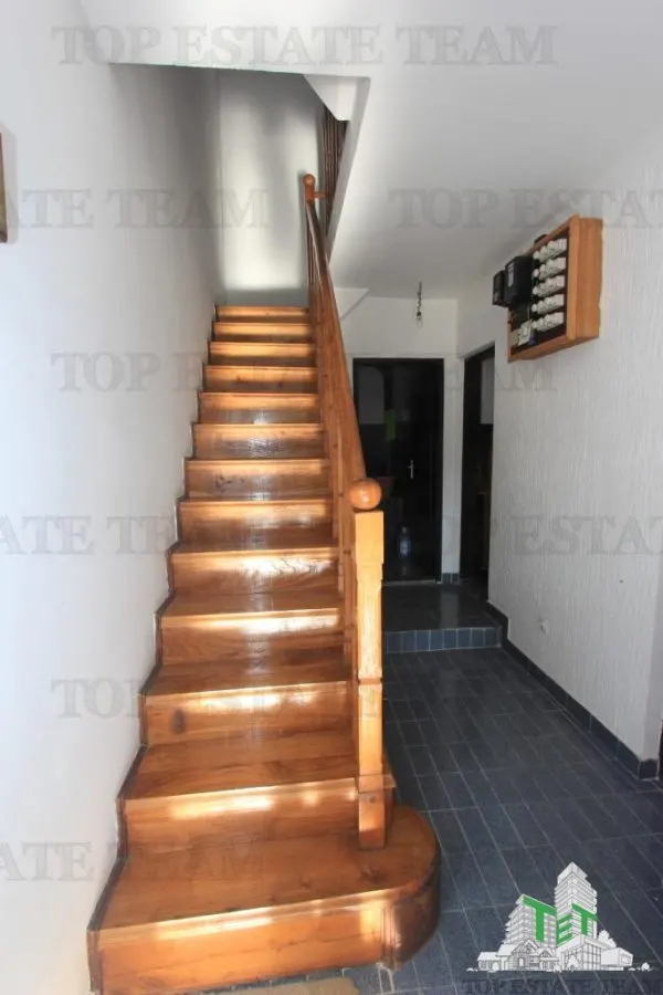 Villa à Vendre à Kotor, Monténégro - foto 2