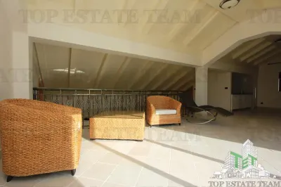 Villa en Venta en Budva, Montenegro - foto 14