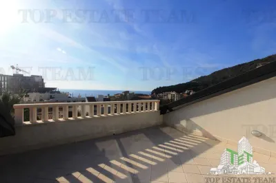 Villa en Venta en Budva, Montenegro - foto 16