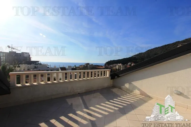 Villa en Venta en Budva, Montenegro - foto 16