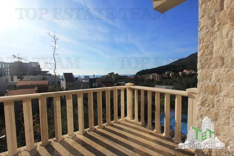 Villa en Venta en Budva, Montenegro - foto 19