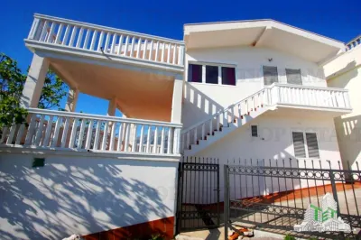 Villa for Sale in Bar, Montenegro - foto 2