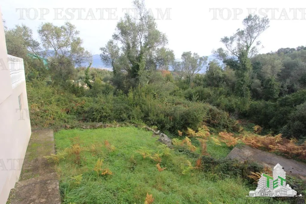 Terreno para Construir en Venta en Tivat, Montenegro - foto 4