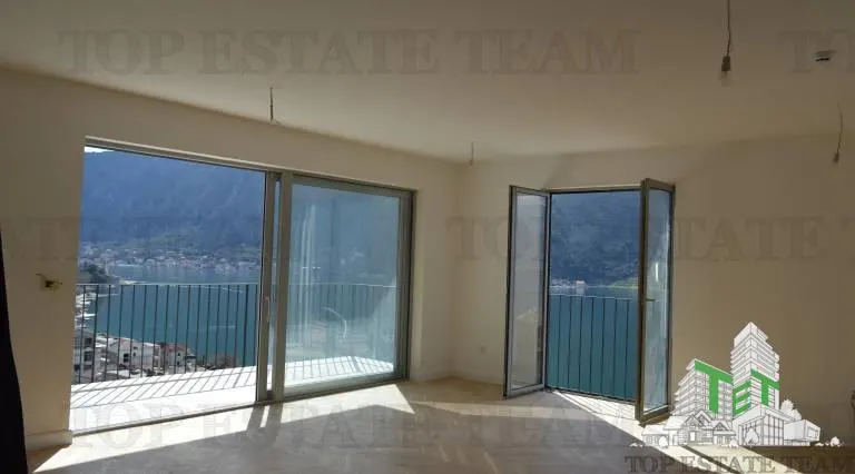 Apartment for Sale in Kotor, Montenegro - foto 4