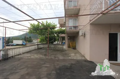 Villa en Venta en Bar, Montenegro - foto 6