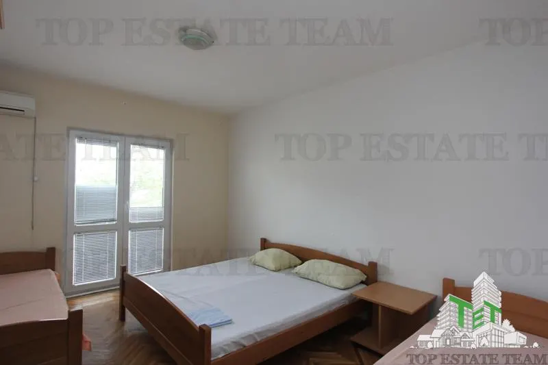 Villa en Venta en Bar, Montenegro - foto 8