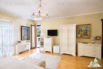 Villa for Sale in Kotor, Montenegro - foto 8