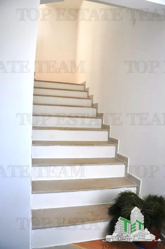 Villa en Venta en Herceg-Novi, Montenegro - foto 13