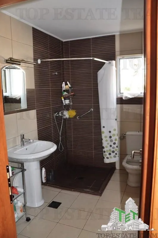 Villa en Venta en Herceg-Novi, Montenegro - foto 16