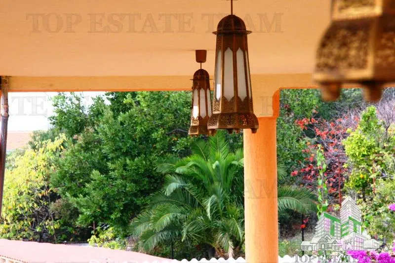 Villa for Sale in Bar, Montenegro - foto 5