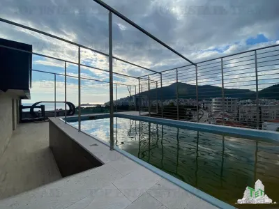 Apartment for Sale in Budva, Montenegro - foto 2