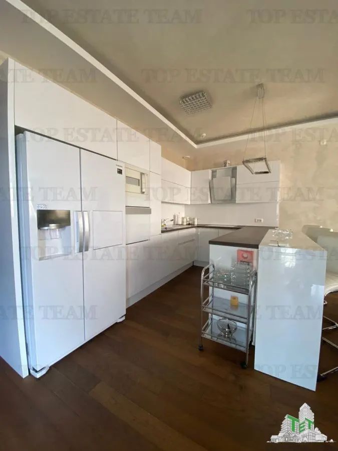 Apartment for Sale in Budva, Montenegro - foto 6