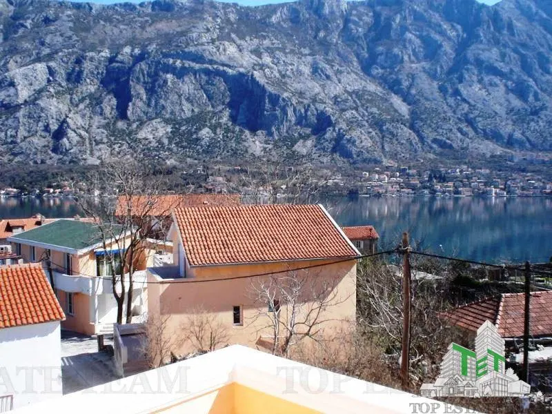 Apartment for Sale in Kotor, Montenegro - foto 7