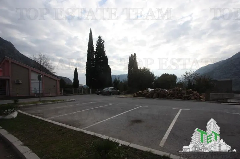 Villa en Venta en Kotor, Montenegro - foto 3