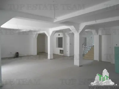 Villa en Venta en Kotor, Montenegro - foto 3