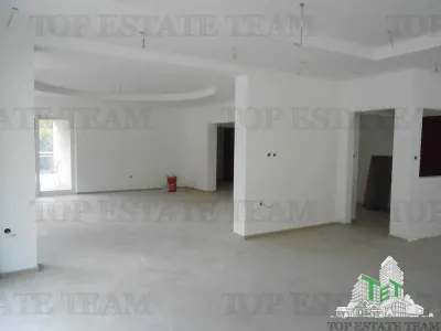 Villa en Venta en Kotor, Montenegro - foto 6