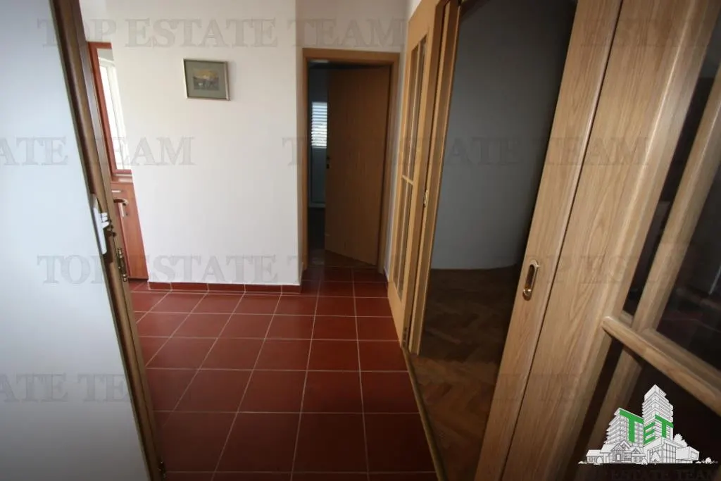 Apartamento en Venta en Herceg-Novi, Montenegro - foto 11