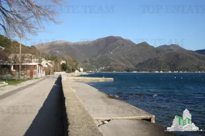 Apartamento en Venta en Herceg-Novi, Montenegro - foto 12