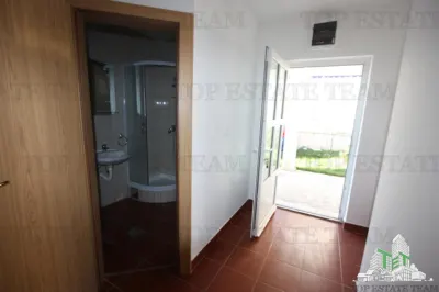 Apartamento en Venta en Herceg-Novi, Montenegro - foto 13