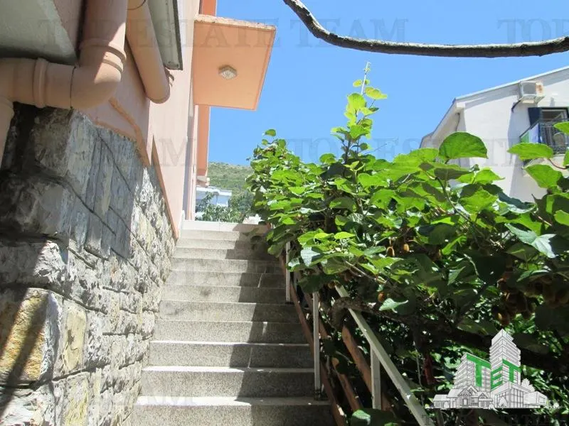 Villa en Venta en Budva, Montenegro - foto 5