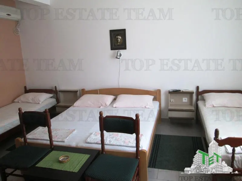 Villa en Venta en Budva, Montenegro - foto 7