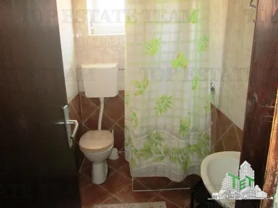 Villa en Venta en Budva, Montenegro - foto 9