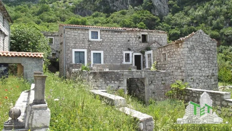 Building Land for Sale in Budva, Montenegro - foto 6