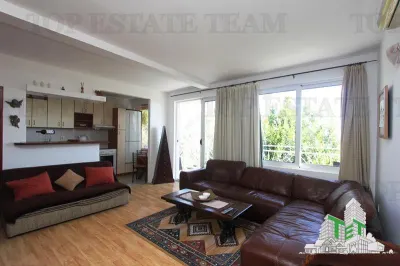 Villa en Venta en Budva, Montenegro - foto 2